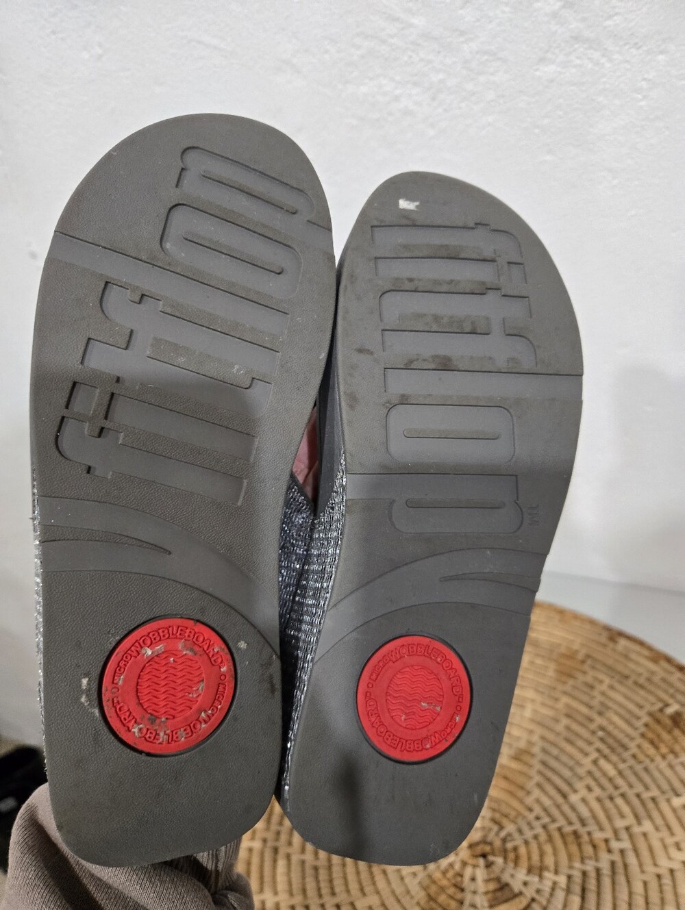 FitFlop Silver Glitter Sandals 9 - Picture 6 of 7